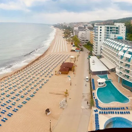 Apartment Budget Beachfront Golden Sands Varna